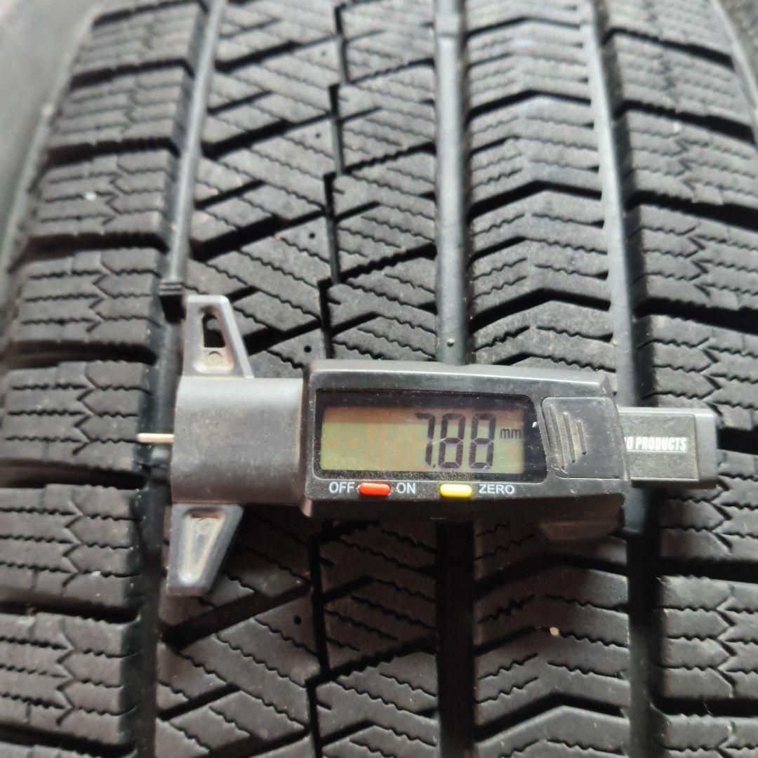 タイヤ・ホイール 215/60r17 VRX2 (8-14)