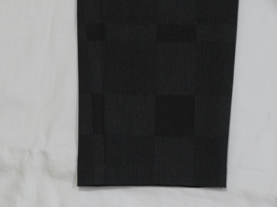 ブラックレーベル　ブロックチェックパンツS 27,500円濃グレーW72～75㎝
