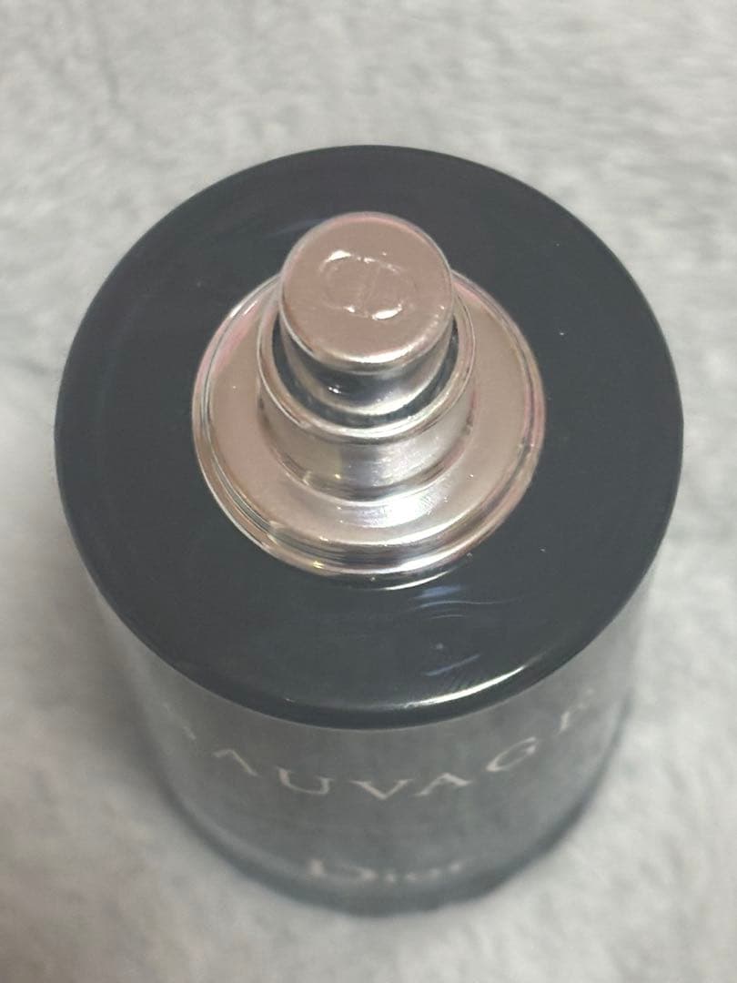 【残量95%】クリスチャンディオール ソヴァージュ オードゥパルファン 60ml