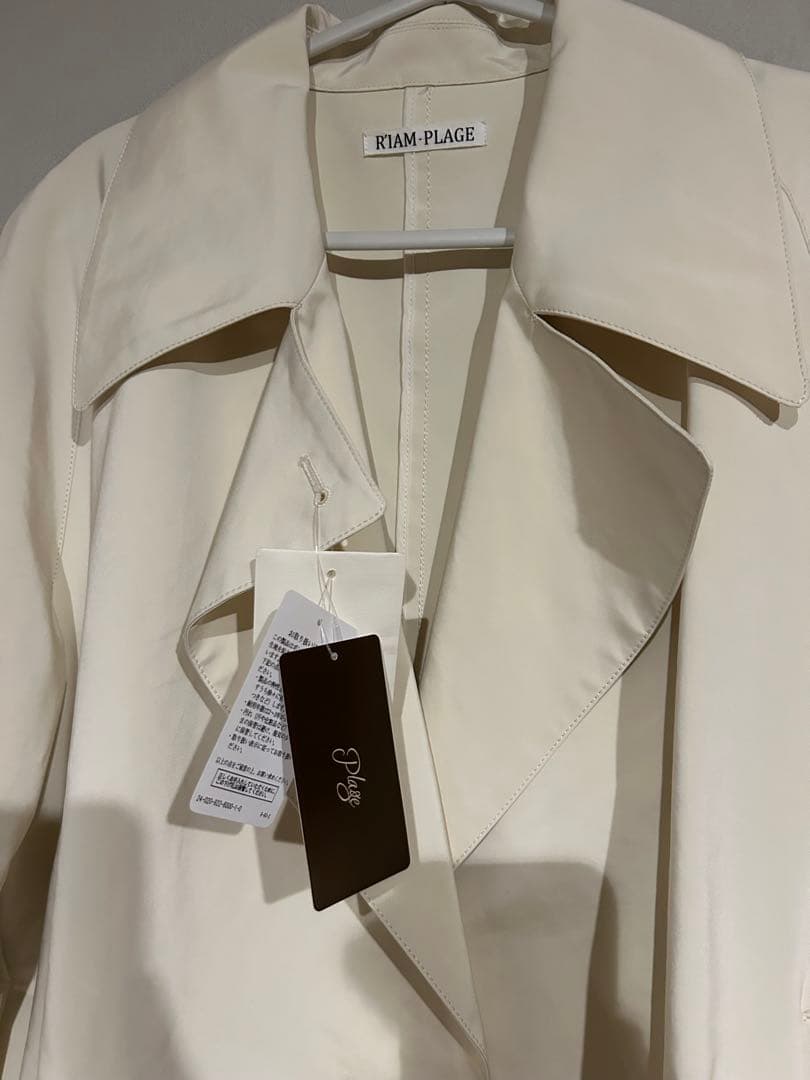 【未使用品タグ付き】プラージュ　トレンチコート