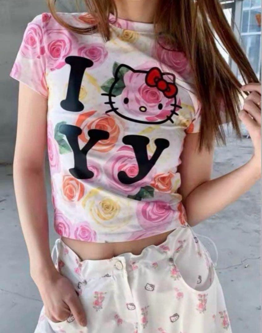 韓国　open yy オープンワイワイ　ハローキティ Tシャツ 半袖