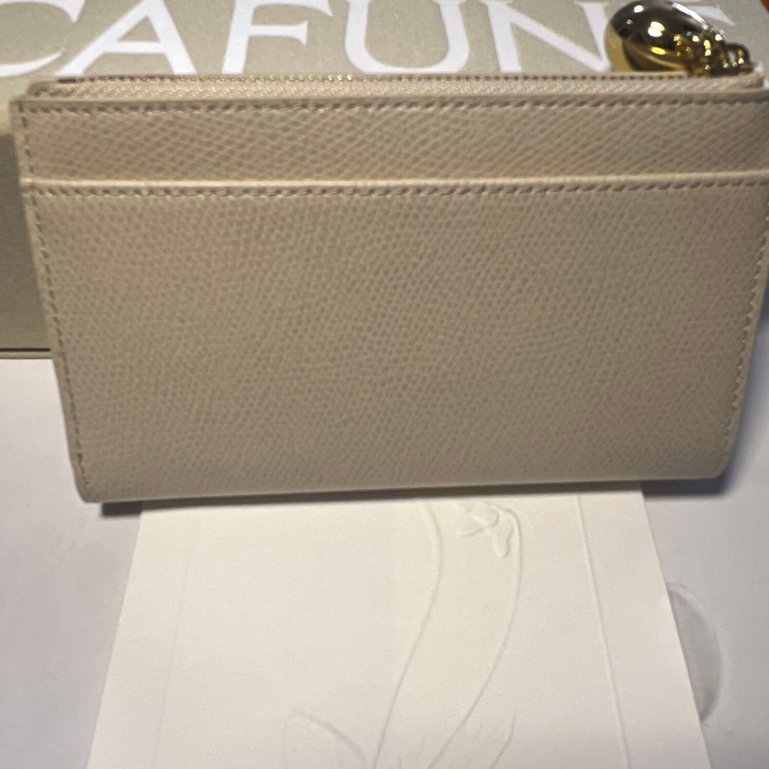 CAFUNÉ ベージュ 二つ折り財布