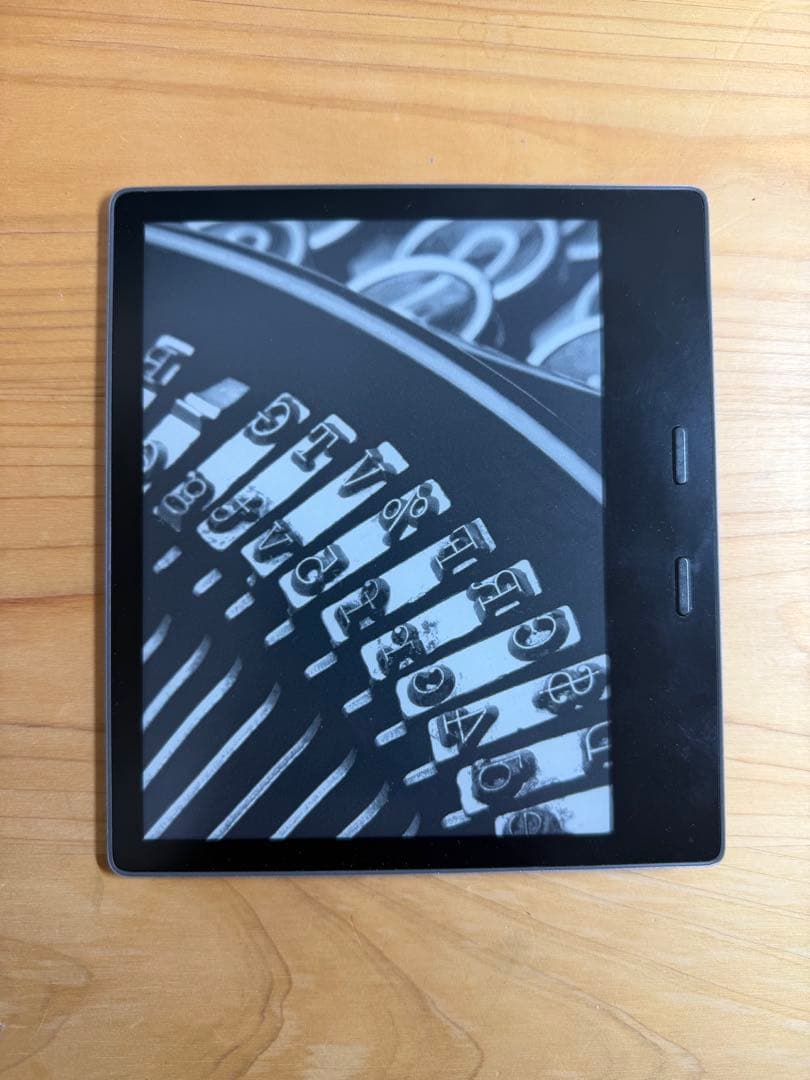 Kindle Oasis 第10世代 8GB Wi-Fi 広告あり 充電ケーブル