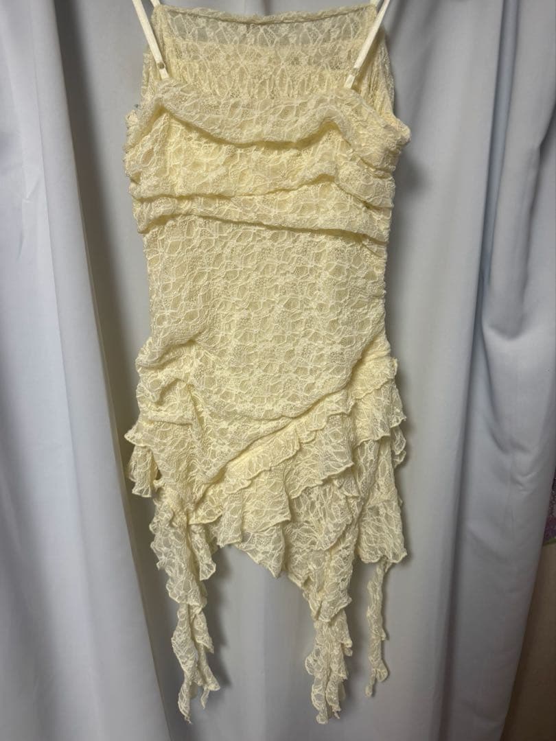 SLY TUCKED LACE RUFFLE キャミソール