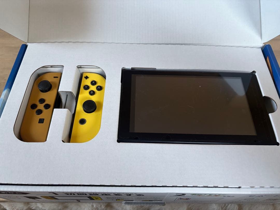 Nintendo Switch ピカチュウ イーブイデザイン 本体