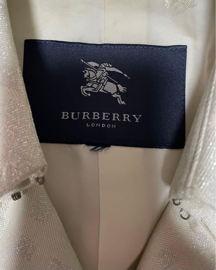BURBERRY ラメ入りコート