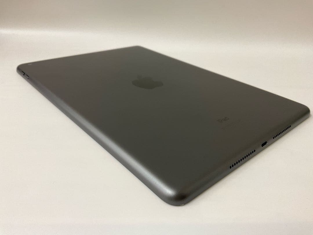 【電池98％】 iPad 第7世代 スペースグレイ32GB Wifiモデル