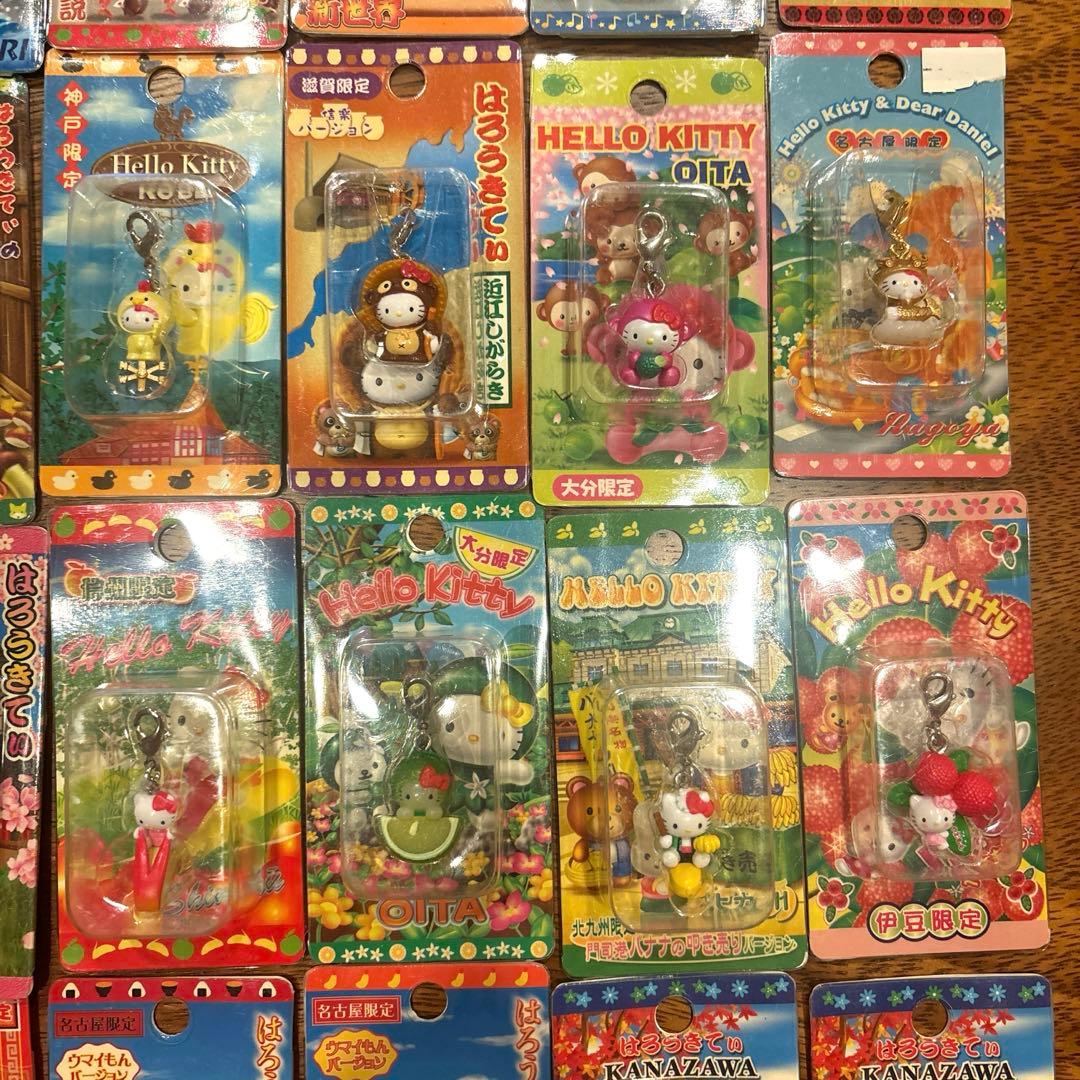 ご当地キティ　ファスナーマスコット《50個セット》