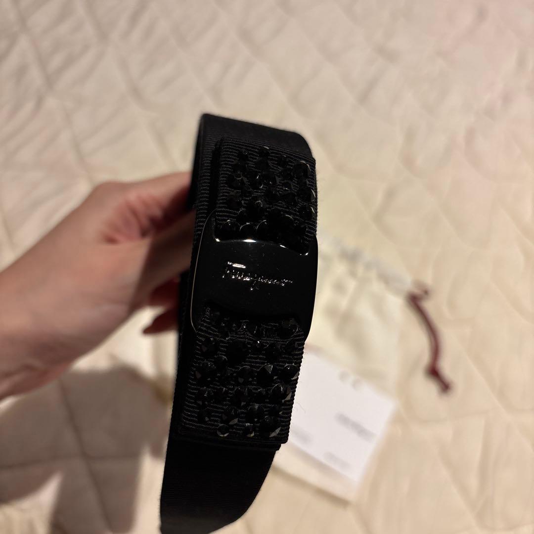 Salvatore Ferragamo ヘアバンド 黒　カチューシャ