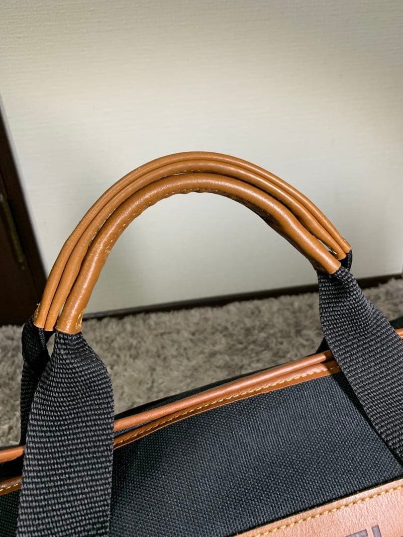 極美品　LANCEL ブラック　キャンバス　レザー　ボストンバッグ　特大サイズ