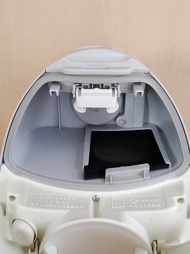 TOSHIBA 東芝 VC-B50K 掃除機 キャニスター 紙パック VPF-5