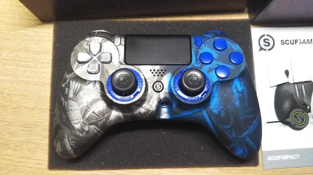 美品 SCUF IMPACT スカフ インパクト PS4 コントローラー