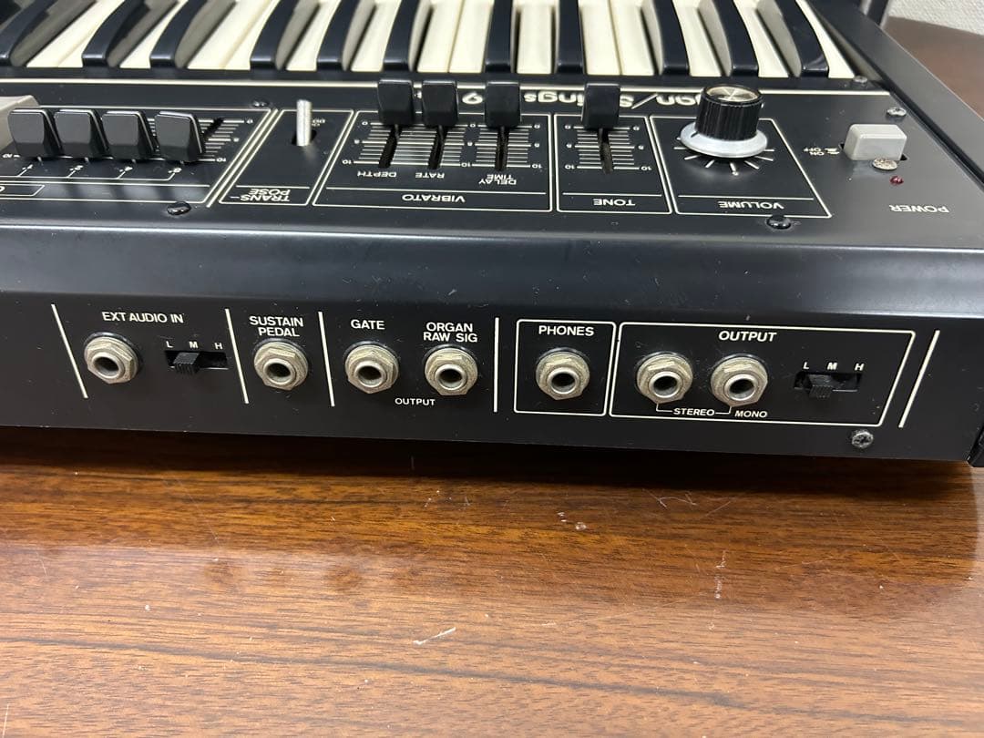Roland RS-09 シンセサイザー 純正ハードケース付