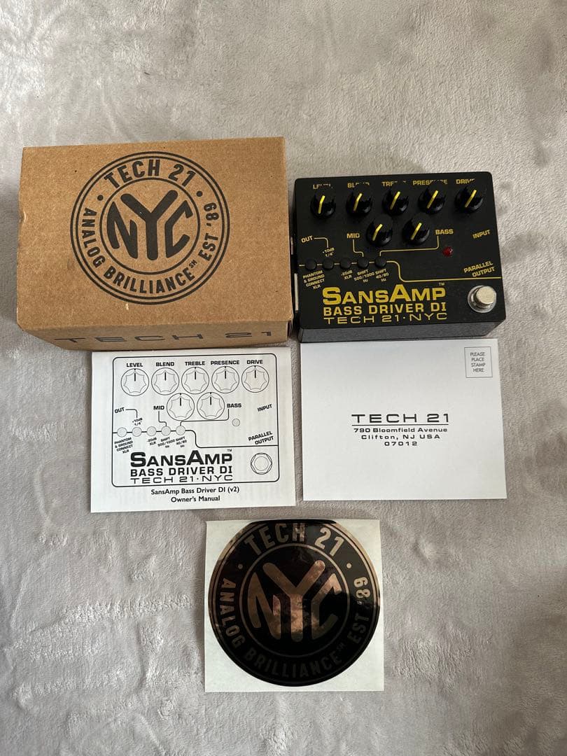 TECH21 Sansamp サンズアンプ Bass D DI V2