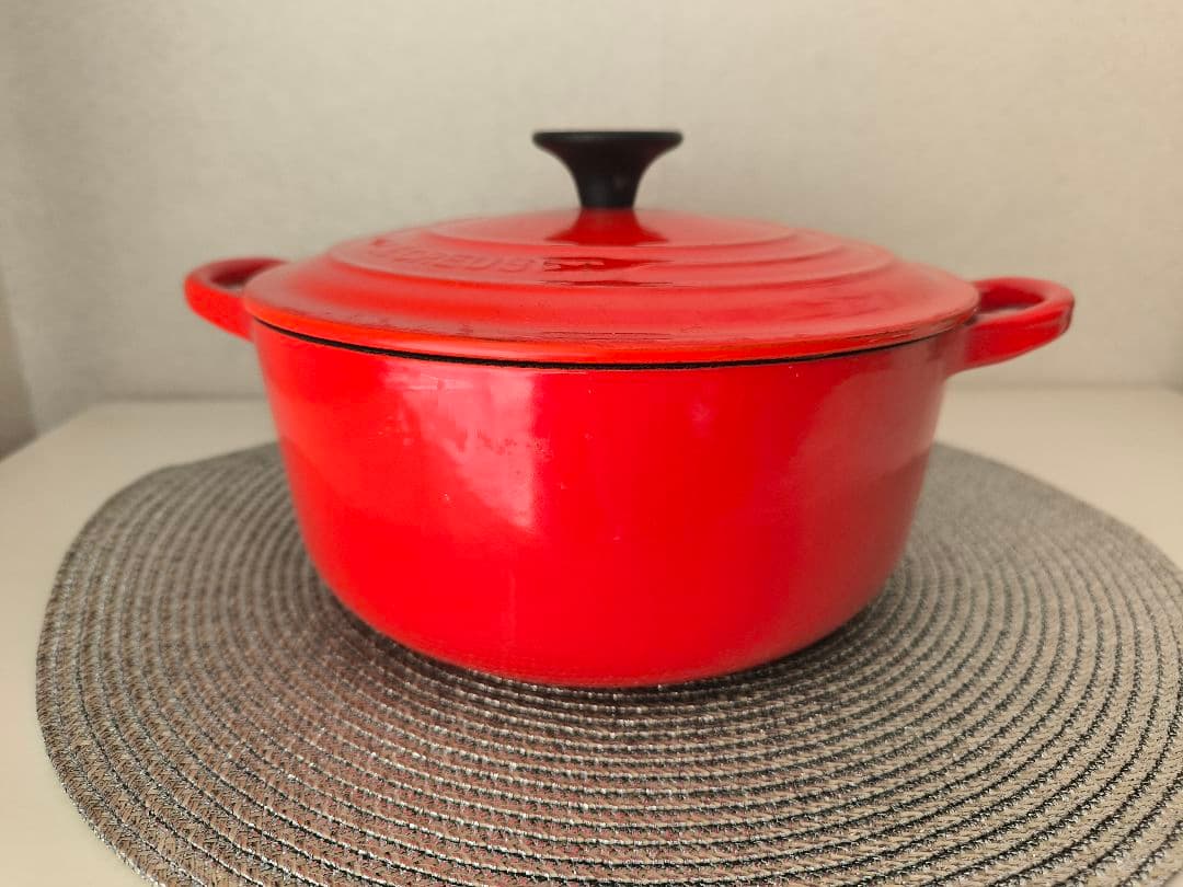 Le Creuset ココットロンド20cm 赤　オレンジ