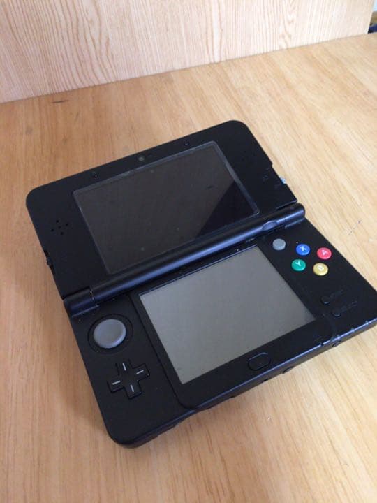 Newニンテンドー3DS コスモブラック