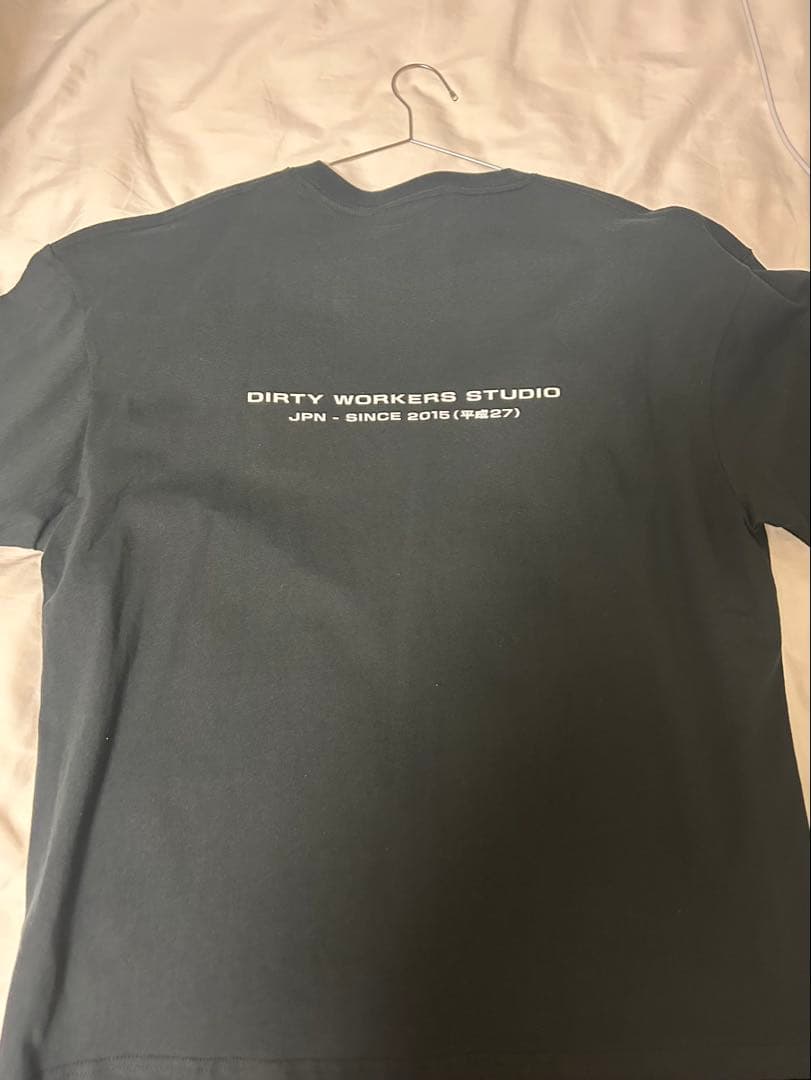 トップス DWS 10YEARS GLOW IN THE DARK-PRINT TEE