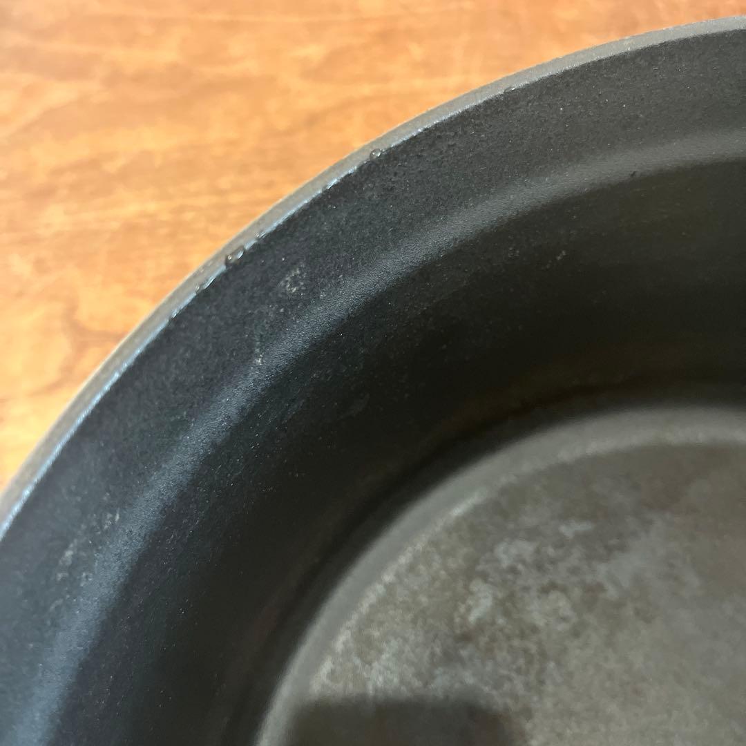 Staub 26cm 鍋　グレー　(週末のみこの値段)