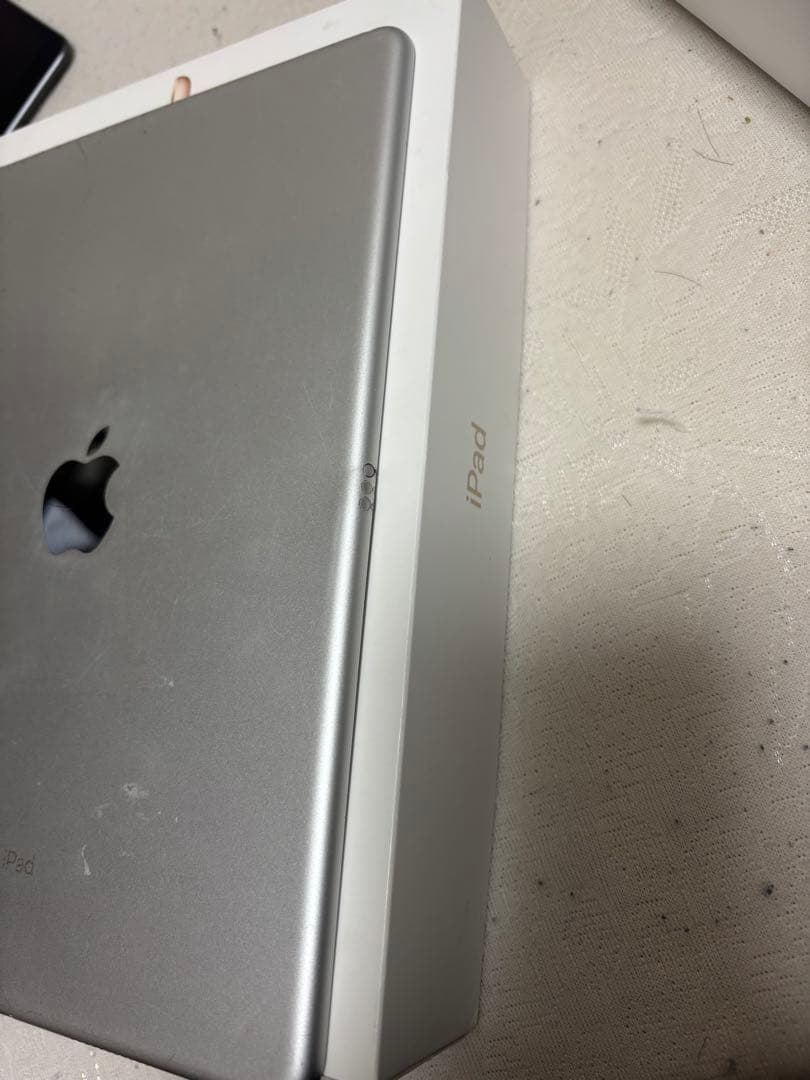 シ*ラ様 Apple iPad Air (第3世代) 64GB