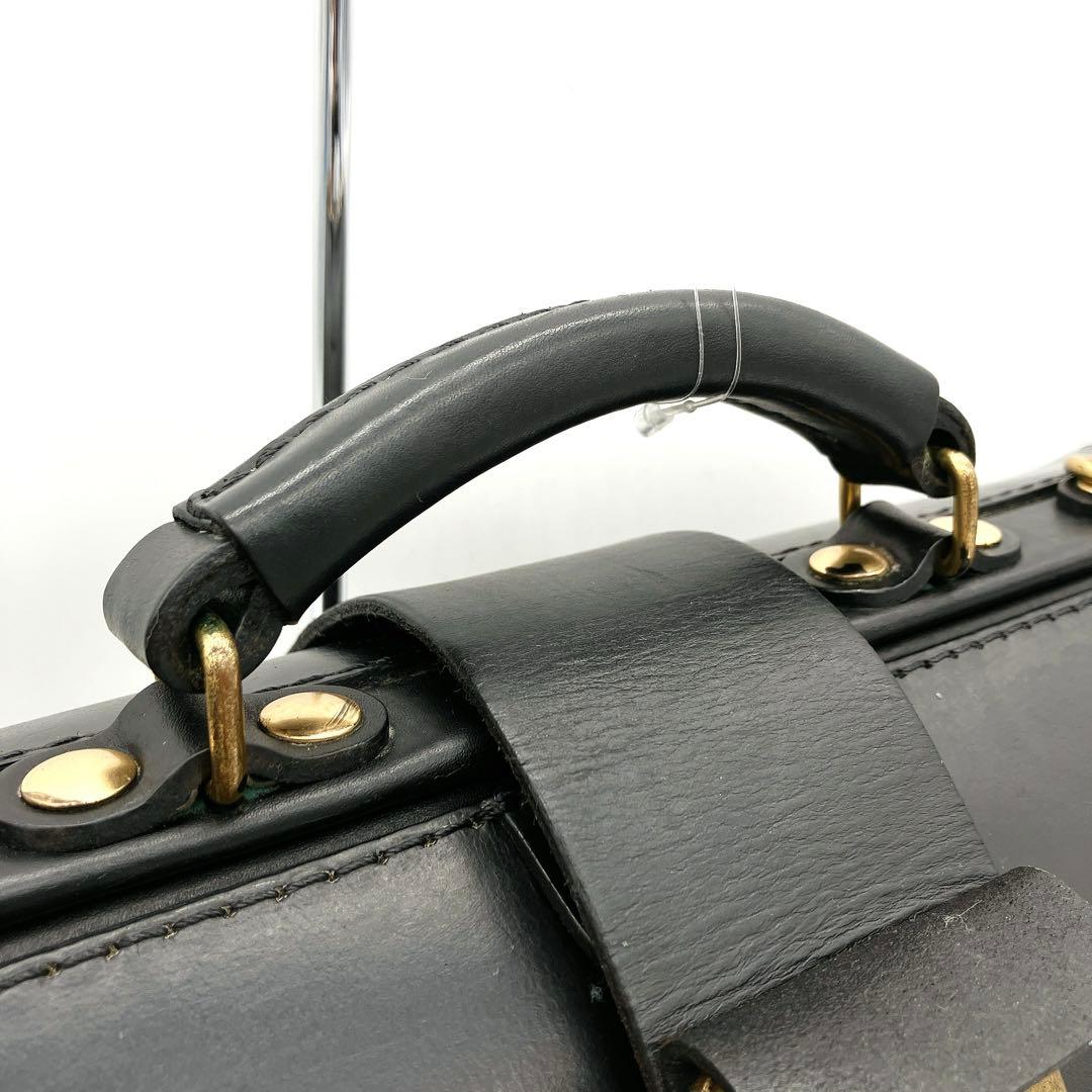 【HERZ】ボストンバッグ　レザー　ゴールド金具　ブラック　自立　旅行鞄