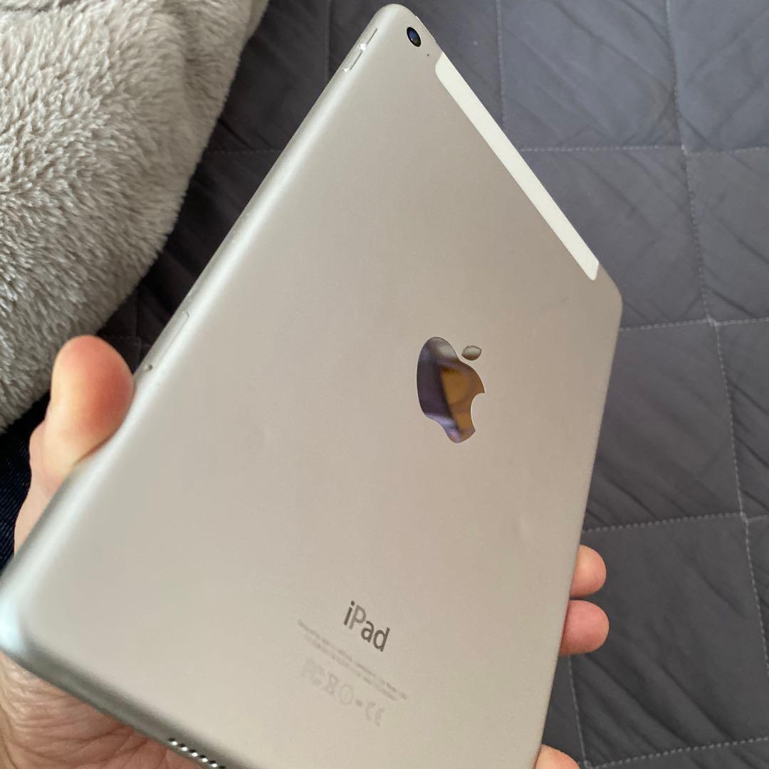 Apple iPad mini4 Wi-Fi16GBシルバー美品