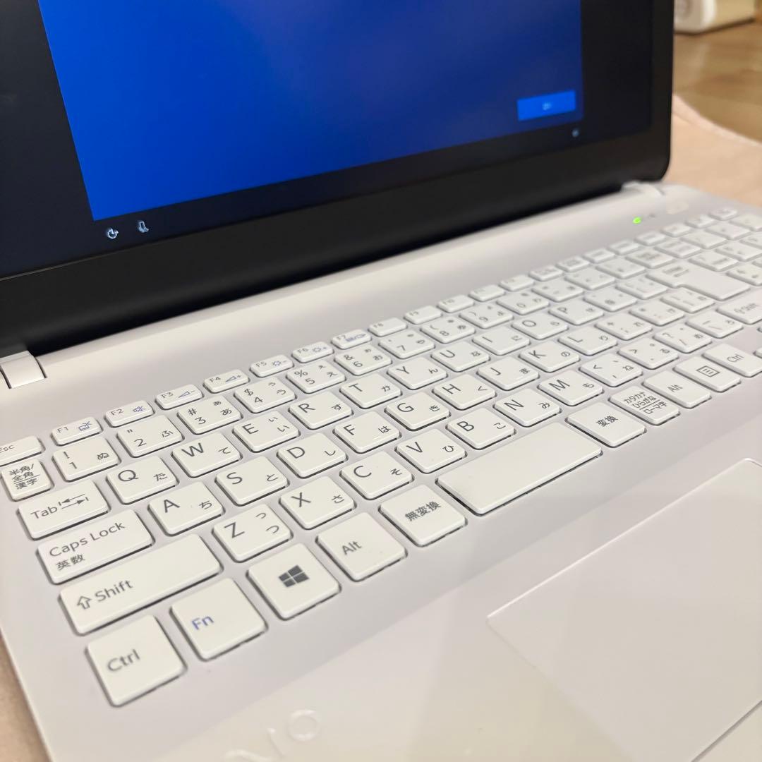 VAIOノートPC i5-7300HQ 8GB 美品 初期化済