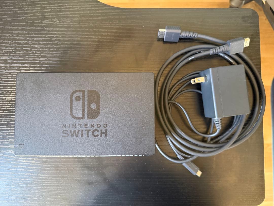 Nintendo Switch （バッテリー強化版）訳あり・マリオカートケース付