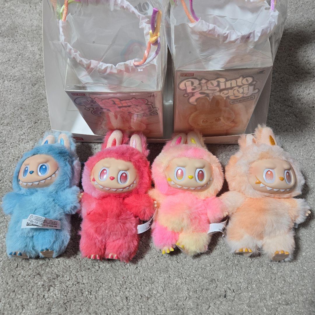POP MART Big into Energy ぬいぐるみ4個入り/ラブブ