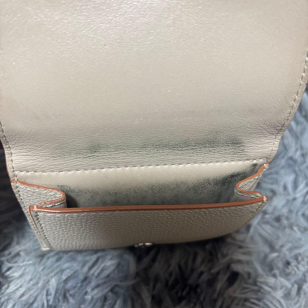 ロエベ LOEWE アナグラム 三つ折り財布ベージュ