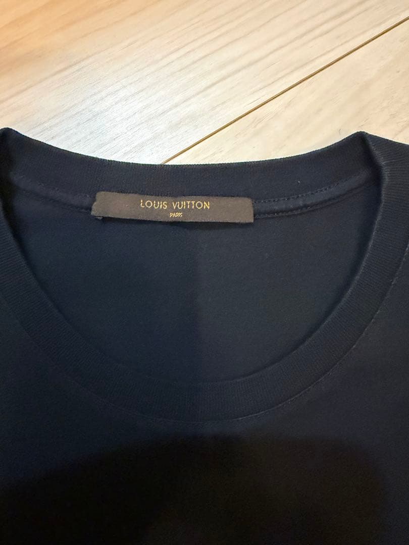 LOUIS VUITTON ロングTシャツ LVロゴ Mサイズ