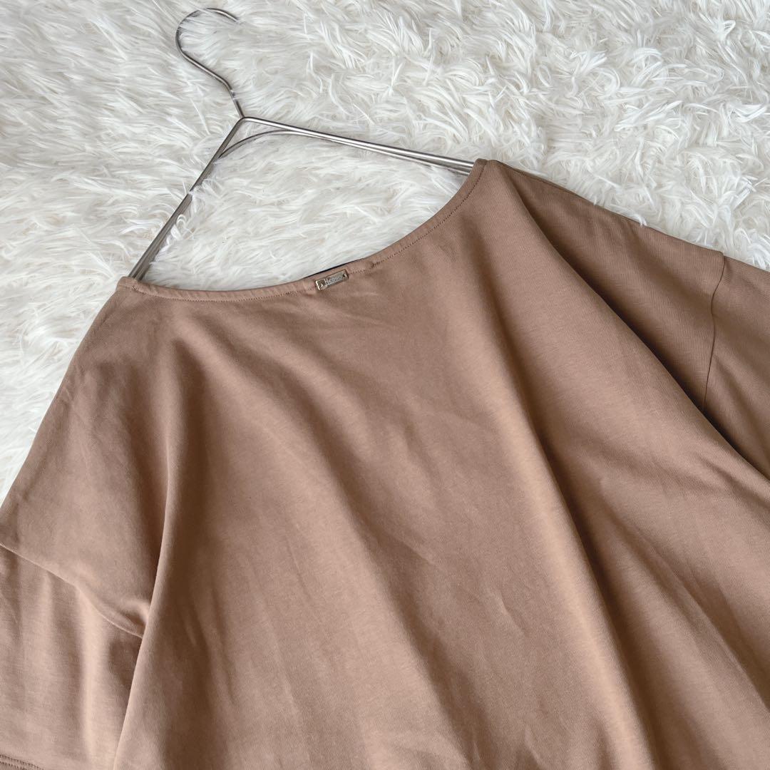 【新品タグ付き】Herno ブラウン ロゴグラフィックTシャツ 半袖　42サイズ