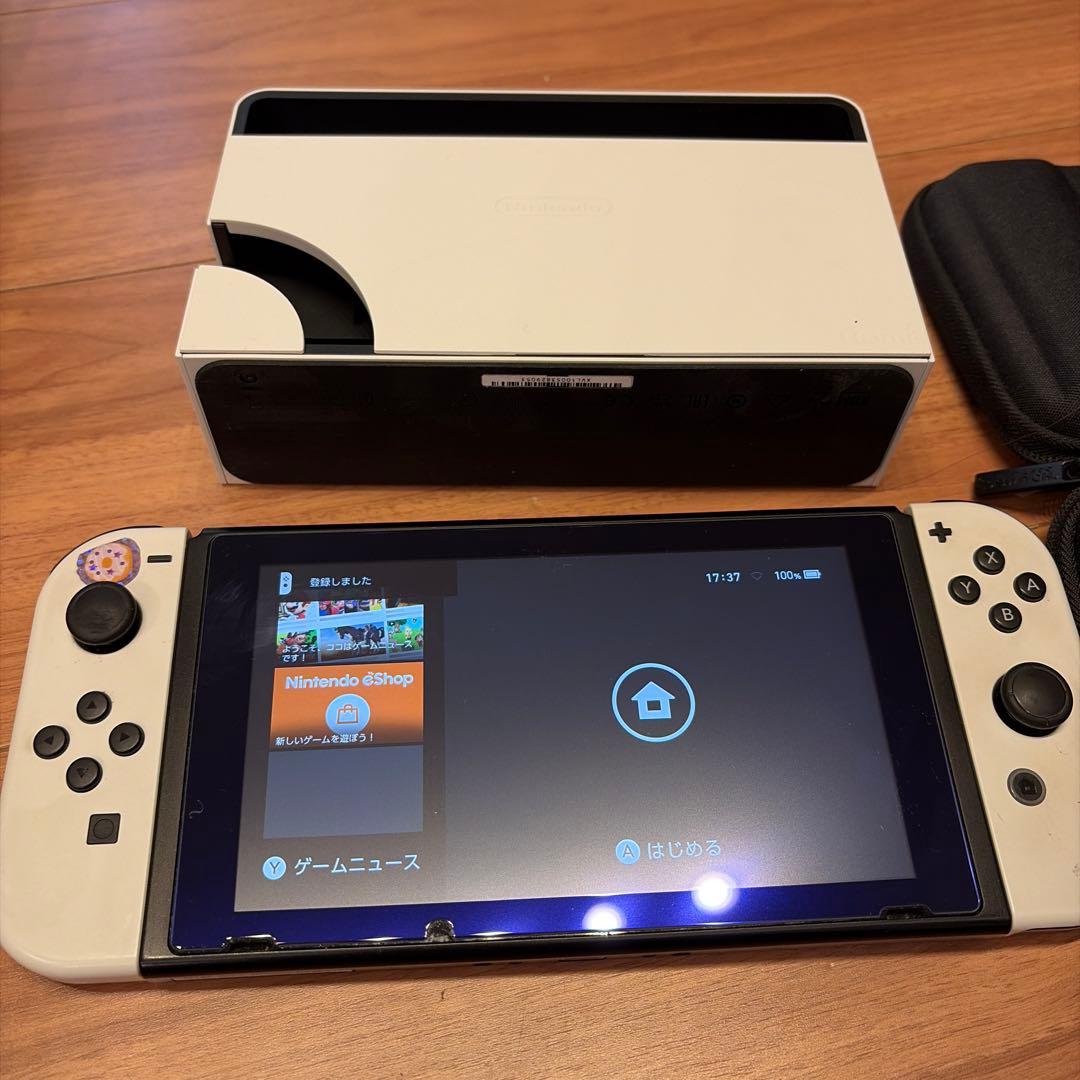 Nintendo Switch ホワイト 本体とケースとドック　3点セット