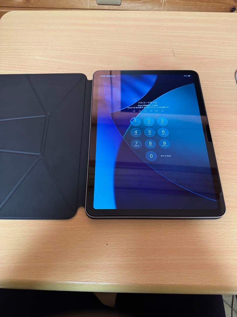 【美品】Apple iPad Air M3 128GBスペースグレー 本体