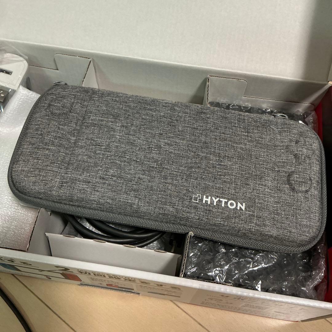 Nintendo Switch 本体　周辺アクセサリ +充電スタンド、収納ケース