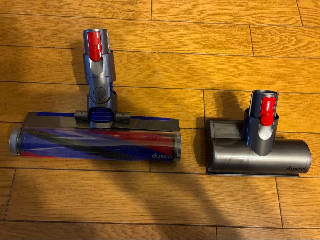 ダイソン　コードレス掃除機　SV18　⑥　2021年製　稼働時間：49分24秒