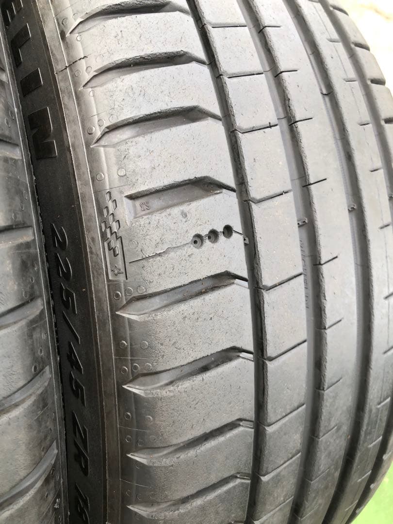 225/45 R18 MICHELIN PILOT SPORT 5ラジアルタイヤ