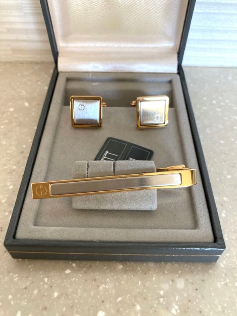 Dunhill ネクタイピン カフス　セット