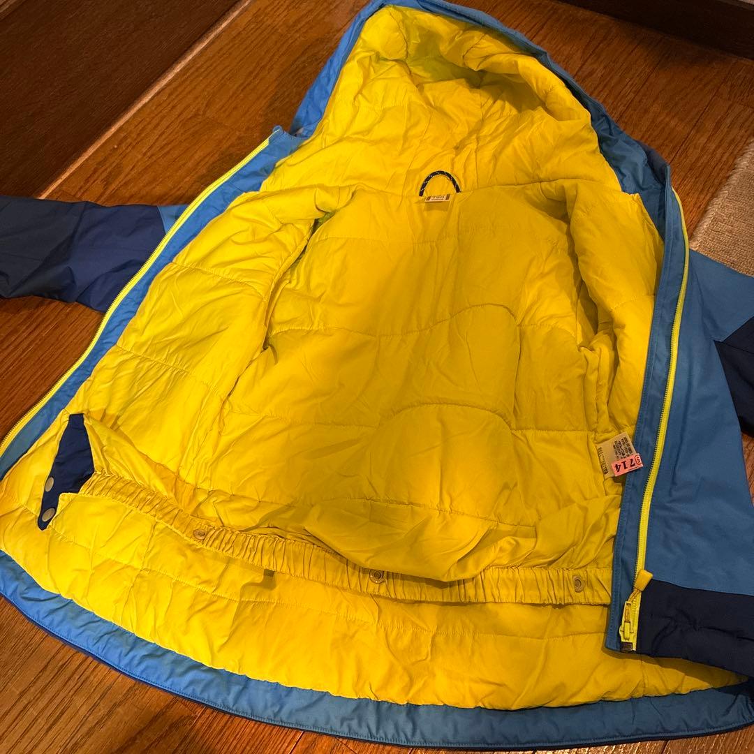 【お値下】クリーニング（防水加工）済みモンベルキッズスキーウェア上下サイズ120
