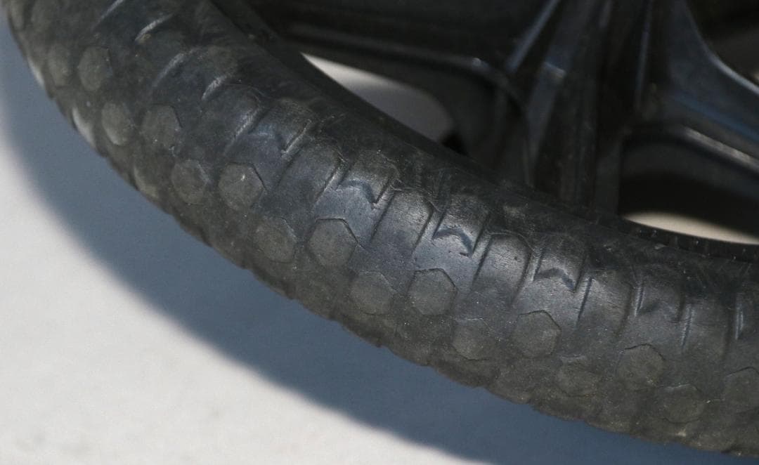 STRIDER 12 Sport バランスバイク レッド