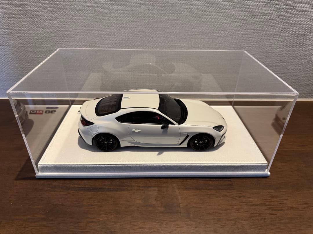 GR86 モデルカー 1/18 Pro Edition