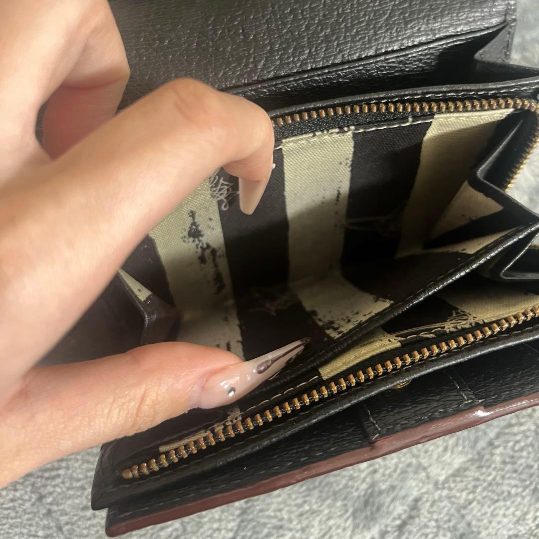 Vivienne Westwood 三つ折り財布 金色ロゴ