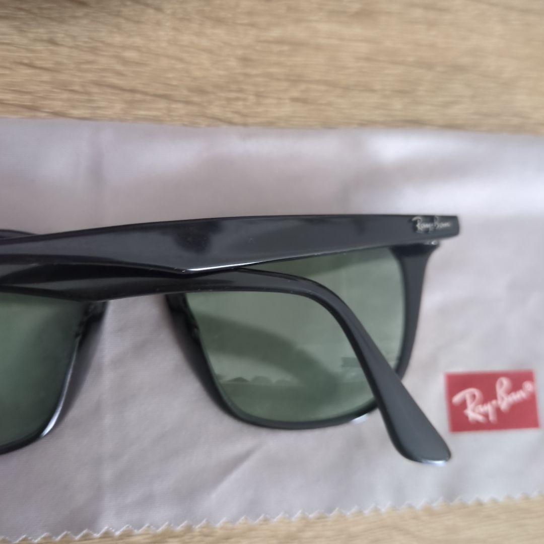 Ray-Ban RB 4258-F サングラス ブラック　ウェリントン