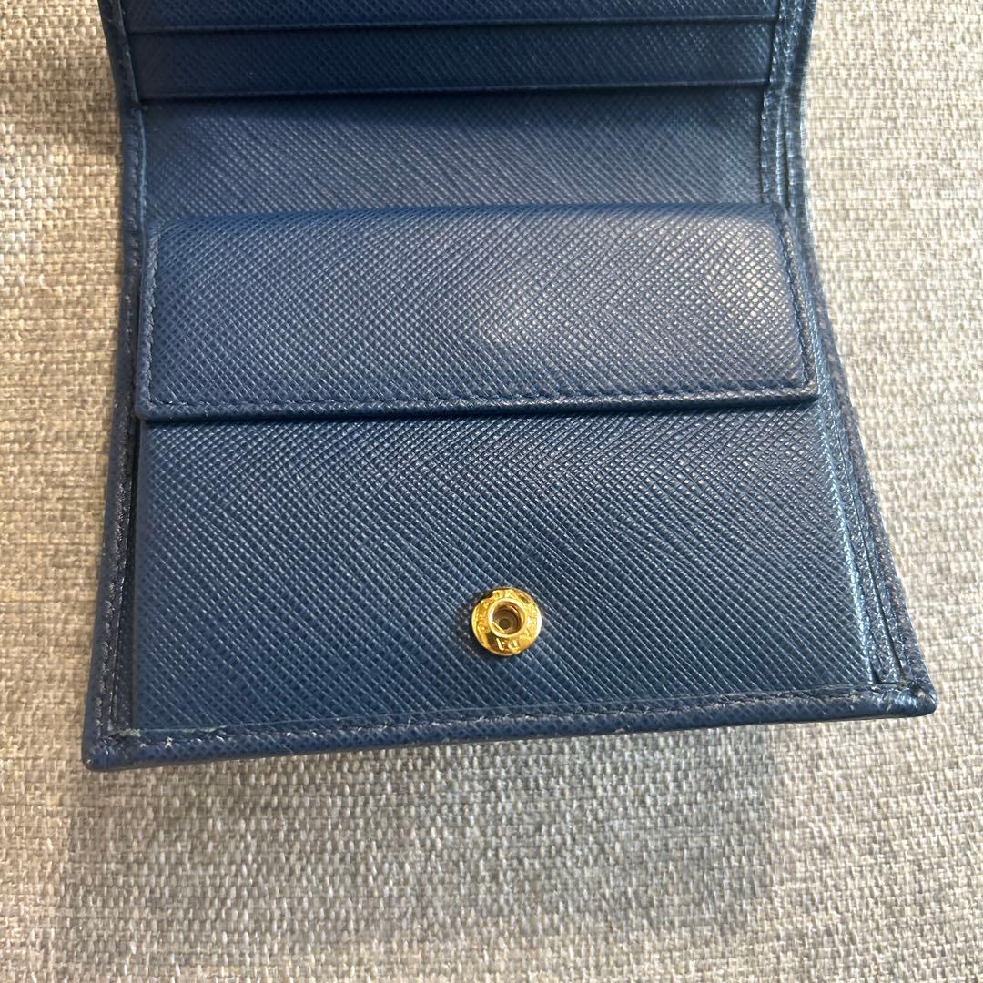 PRADA ネイビー 二つ折り財布