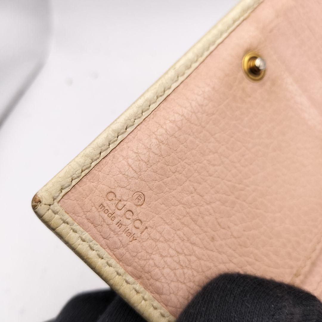 グッチ　折財布　財布　GGマーモント　メタルボウ　アイボリー