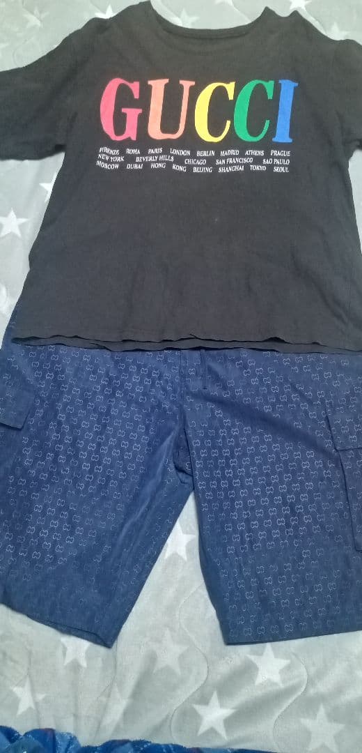 本日のみ最終値下　GUCCI ロゴ Tシャツ　XL ブラック　古着　レアデザイン