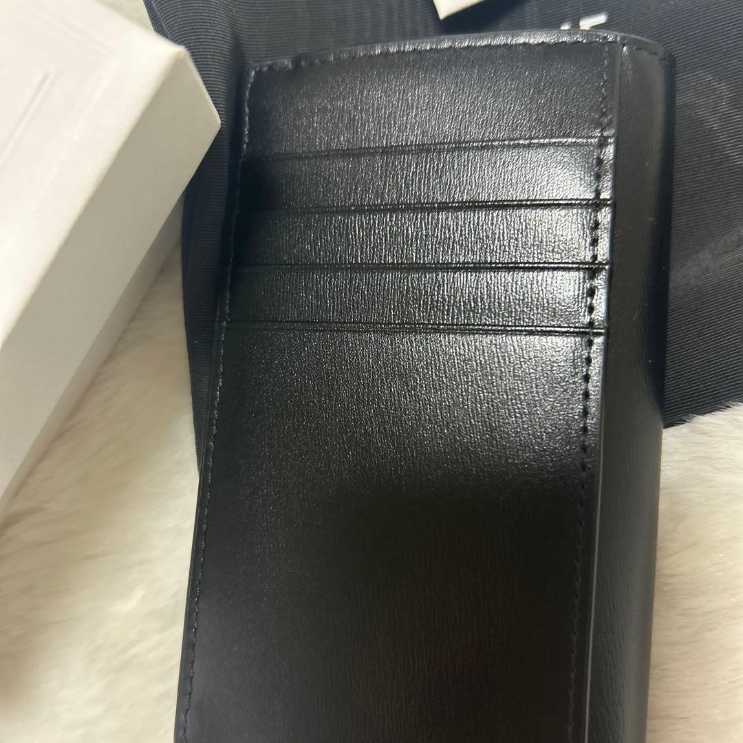 本日吉日❣️お値下げ最終 新品❣️CELINE ブラック 二つ折り財布