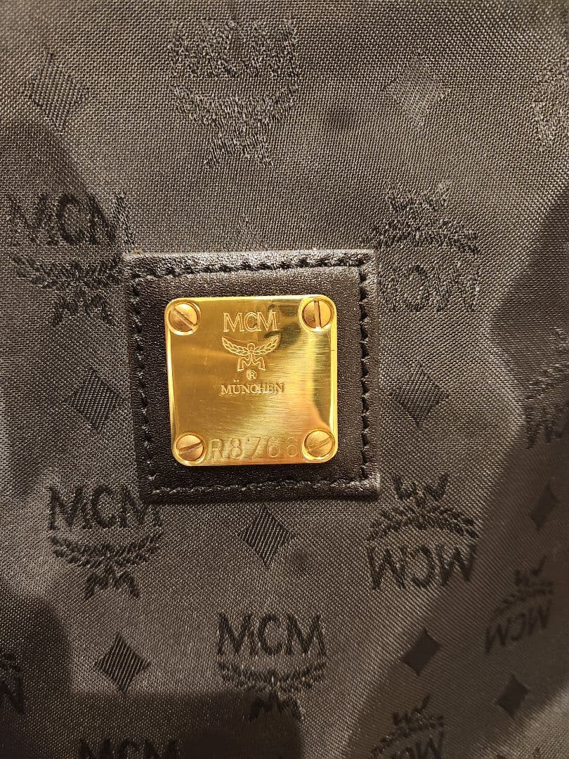 MCM　ナイロン ブラック ボストンバッグ ゴールド金具