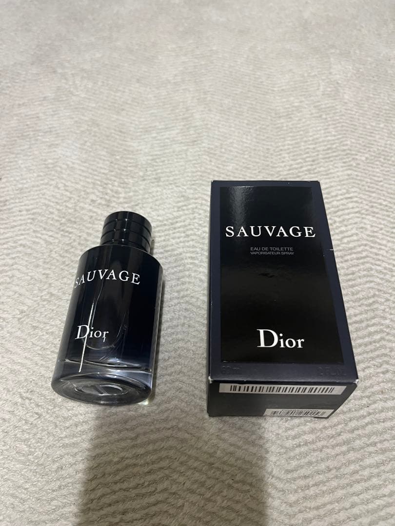 Dior Sauvage オードトワレ 箱付き60ml