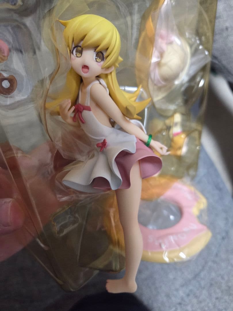 ALTER NISEMONOGATARI 忍野忍 1/8フィギュア