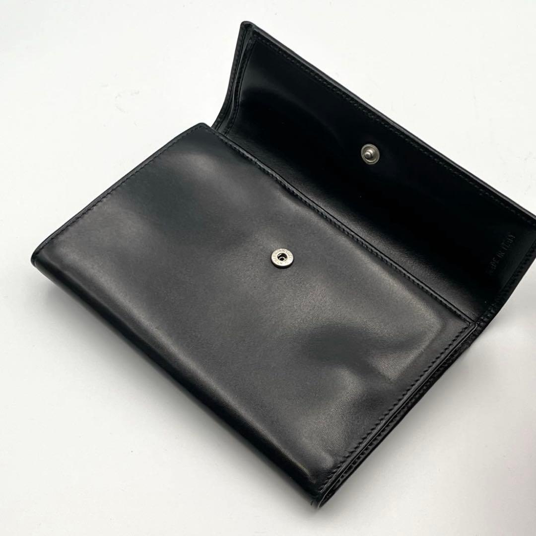 未使用級✨希少✨パテントレザー　三つ折り　PRADA プラダ　財布　コンパクト